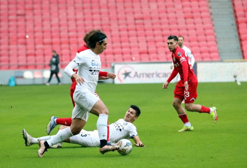 Samsunspor: 2 - Altay: 1