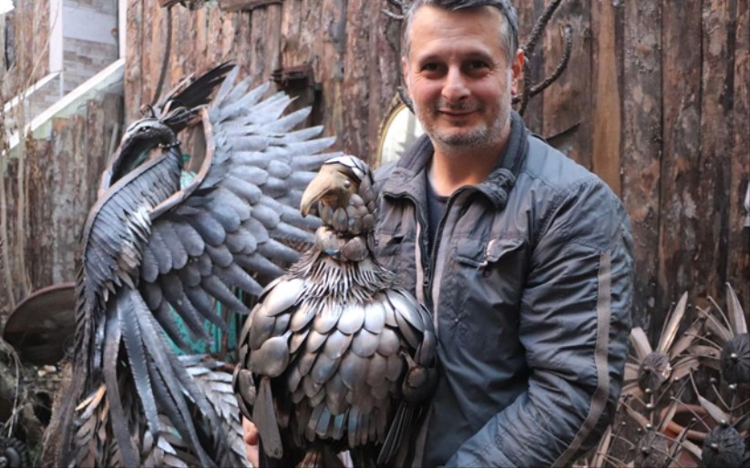 Samsun'da atık metaller sanat eserine dönüşüyor