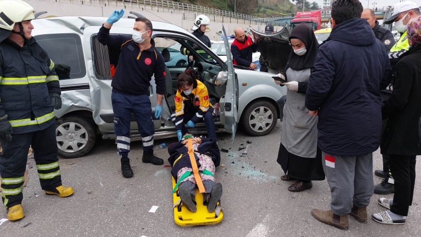 Samsun'da iftara giderken kaza yaptılar!