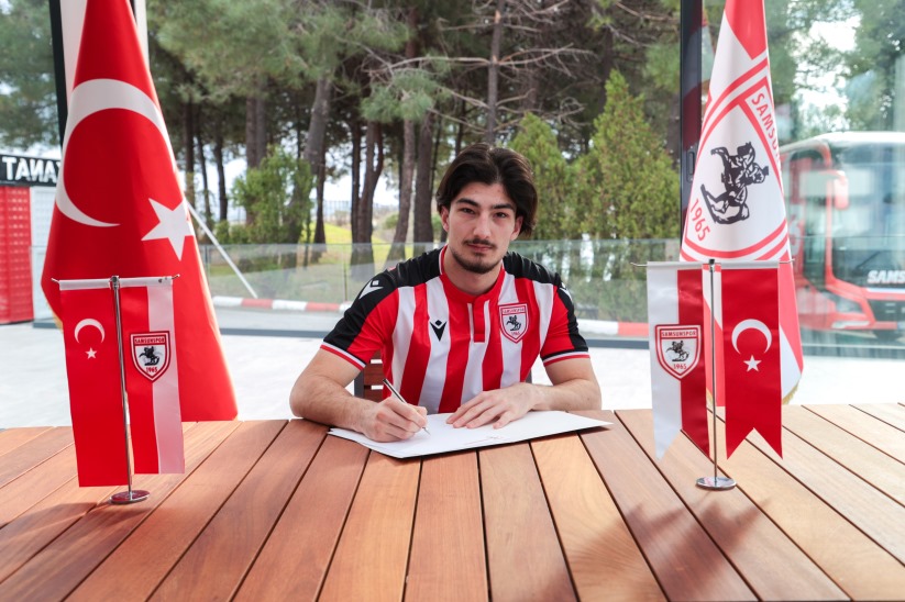 Samsunspor Ensar Arslan ile 3,5 yıllık sözleşme imzaladı