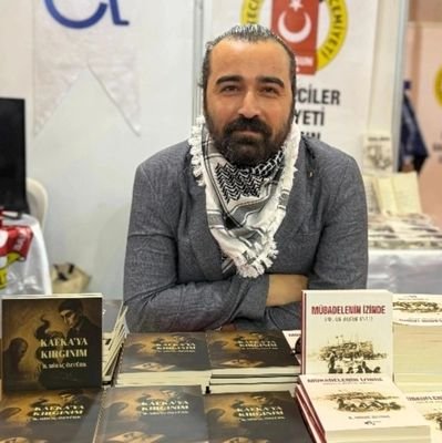 İNSAN SADECE YEMEKLE, İÇMEKLE, UYUMAKLA YAŞAYAMAZ