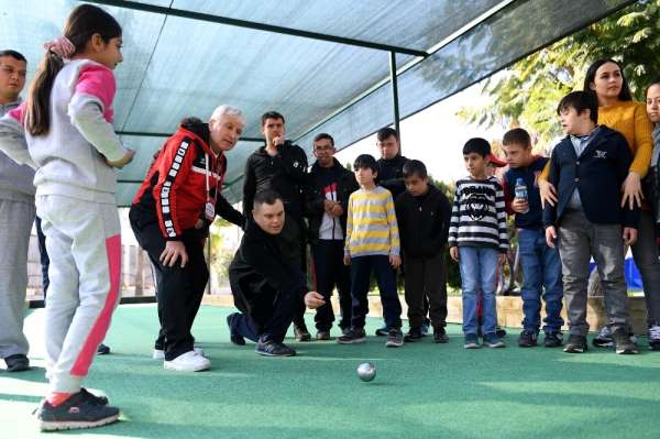 Mersin'de özel çocuklar için bocce etkinliği düzenlendi 