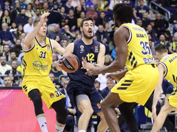 THY Euroleague'de 22. haftasında Türk takımlarından 2'de 2 