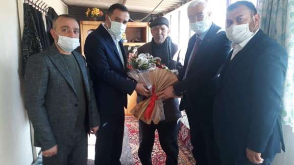 Karaman'da AK Parti ve MHP İl Başkanından şehit ailesine ziyaret 