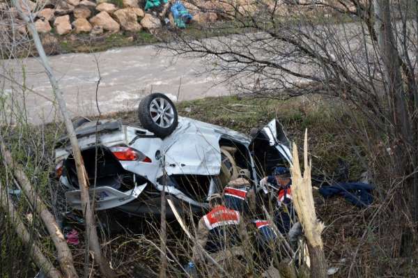 Sivas'taki kazada ölen 4 kişinin kimlikleri belli oldu 