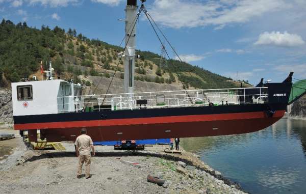 Barajdaki ulaşım sorununa 'feribotlu' çözüm 