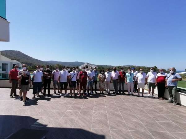 250 bölge seyahat acentesi Kuşadası'nda bir araya geldi 