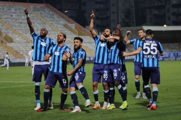 Adana Demirspor taraftarı Süper Lig'in 22 takım olmasını istiyor 