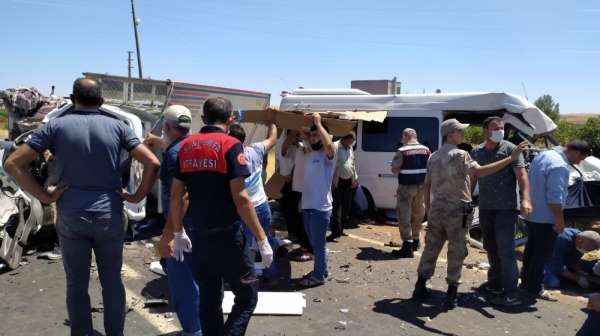 Bayram ziyareti faciaya dönüşüyordu: 15 yaralı