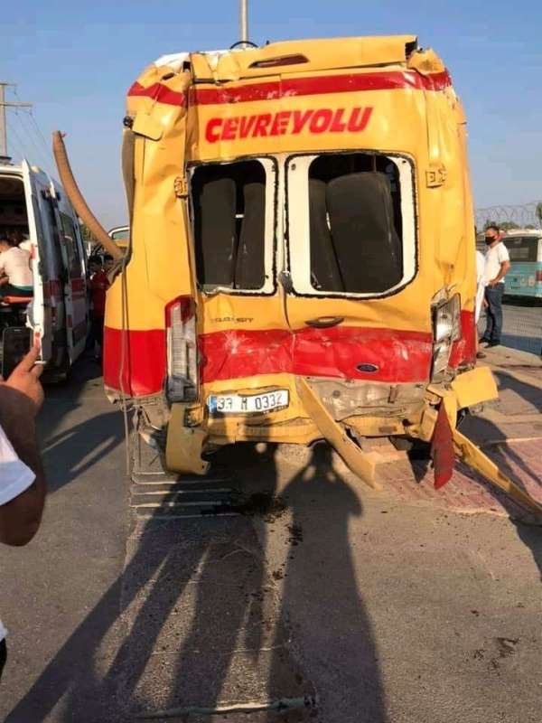 Mersin'de zincirleme kaza: 6 yaralı 