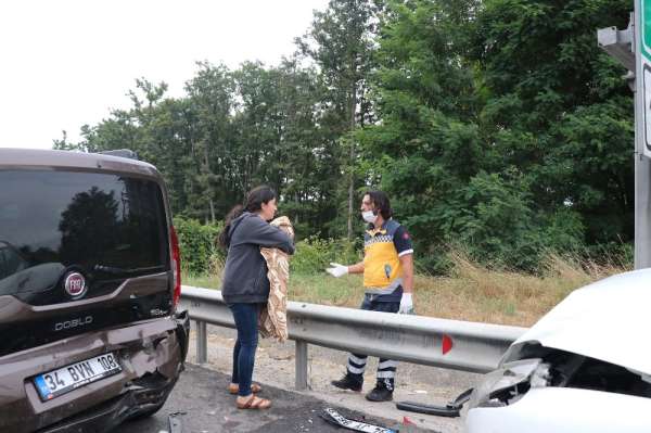 TEM'de zincirleme trafik kazası: 8 yaralı 