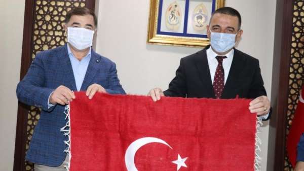 Başkan Musa Aydın'dan, Siirt Valisi Hacıbektaşoğlu'na ziyaret 