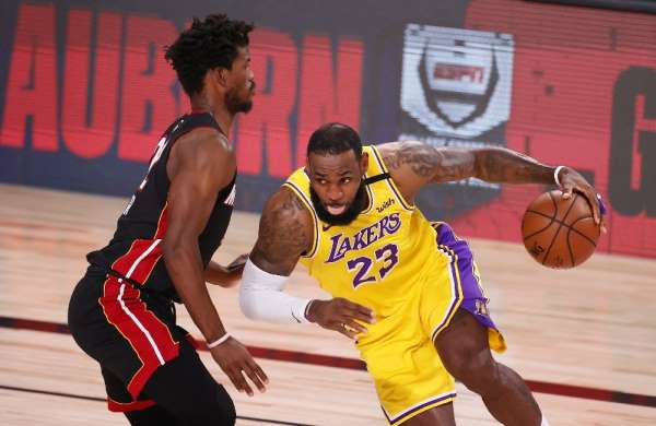 NBA finalinde ilk adım Los Angeles Lakers'tan 