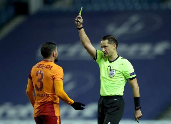 UEFA Avrupa Ligi Play-off: Rangers: 0 - Galatasaray: 0 (İlk yarı) 