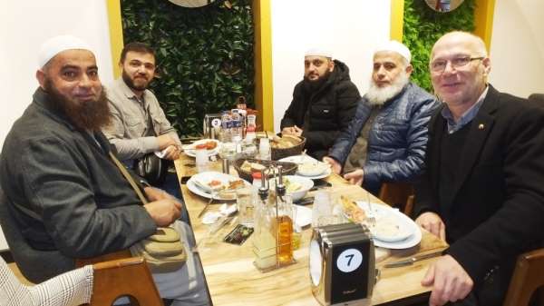Tel örme makinelerini Filistin'e ihraç ediyor