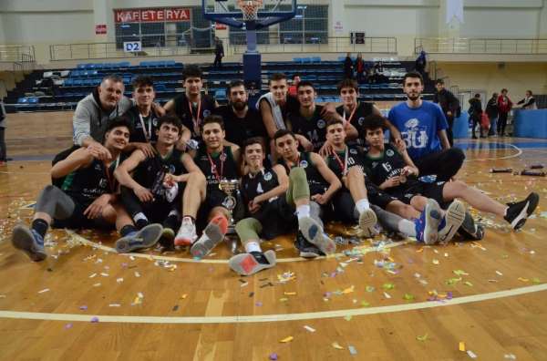 Sakarya Büyükşehir 18 yaş altı basket takımından başarı 