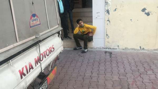 Esenyurt'ta kısıtlama günü bıçaklı yaralama: 2 yaralı