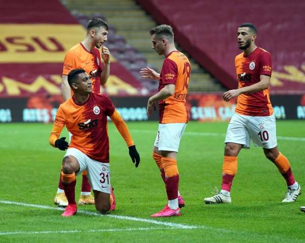 Süper Lig: Galatasaray: 3 - Medipol Başakşehir: 0 (Maç sonucu) 