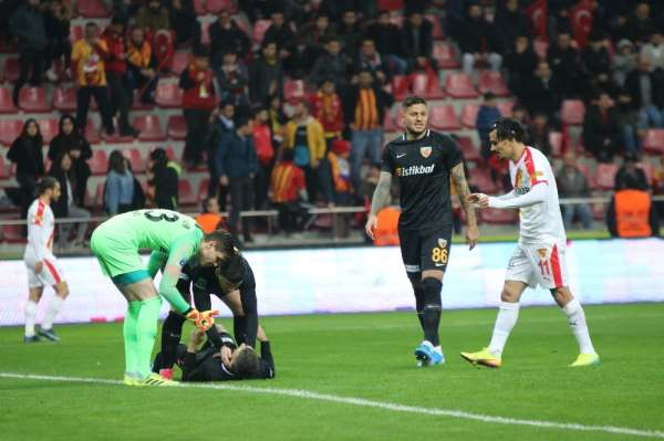 Süper Lig: H.K. Kayserispor: 0 - Göztepe: 0 (İlk yarı)