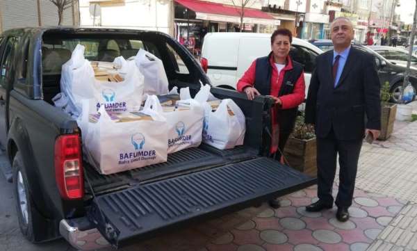 Umut Derneğinden 'Okuma Vakti Projesi'ne bin kitap 