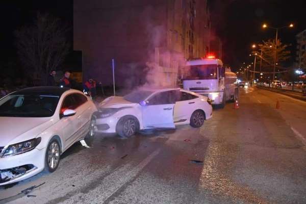 Tatvan'da trafik kazası: 1 yaralı 
