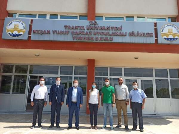 Trakya Üniversitesi Rektörü Prof. Dr. Tabakoğlu, üniversitenin Keşan'daki okulla