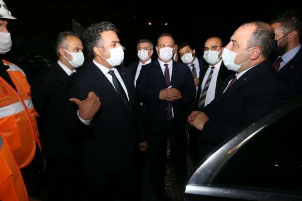 Bakan Varank BEBKA'nın yeni hizmet binasında inceleme yaptı 