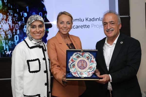 Atatürk Üniversitesi'nde, Erzurumlu Kadınlar e-ticaret projesi görüşüldü 