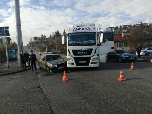 Karabük'te trafik kazası: 2 yaralı 