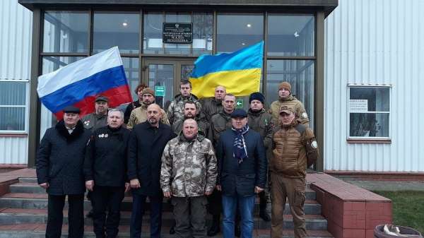 Ukrayna, 7 Kızıl Ordu askerinin naaşını Rusya'ya teslim etti 