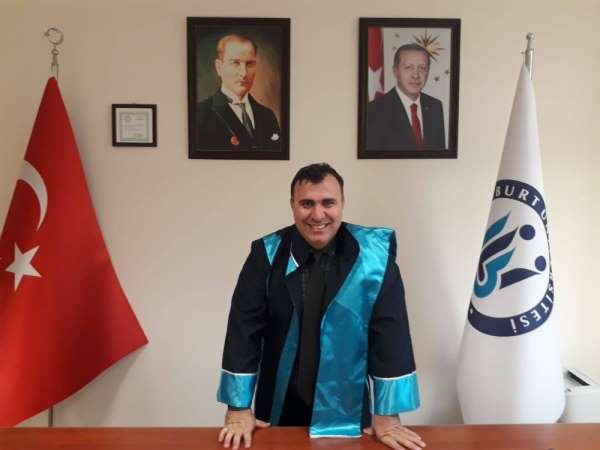 İKSAD'dan Bayburt Üniversitesine ödül