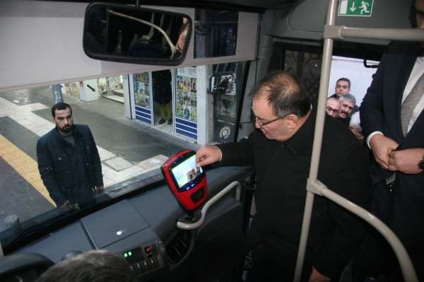 Kilis'te şehiriçi minibüslerde kart dönemi 