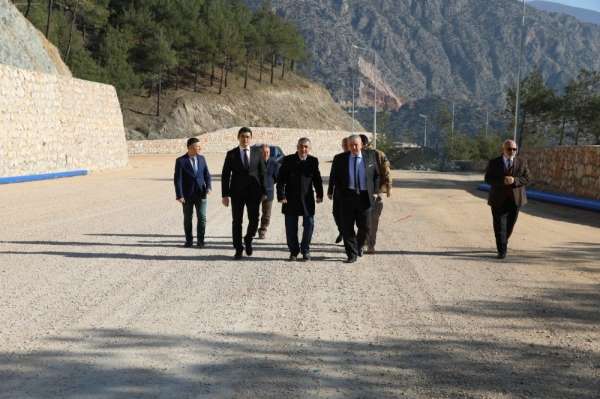 Başkan Sarı: 'Kale Yolu çalışmalarımızda sona geldik'