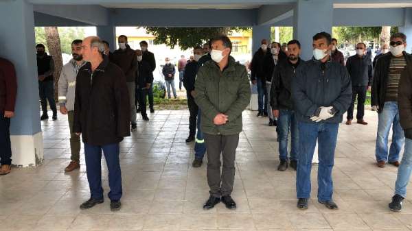İskenderun'daki feci kazada can veren aynı aileden üç kişi toprağa verildi