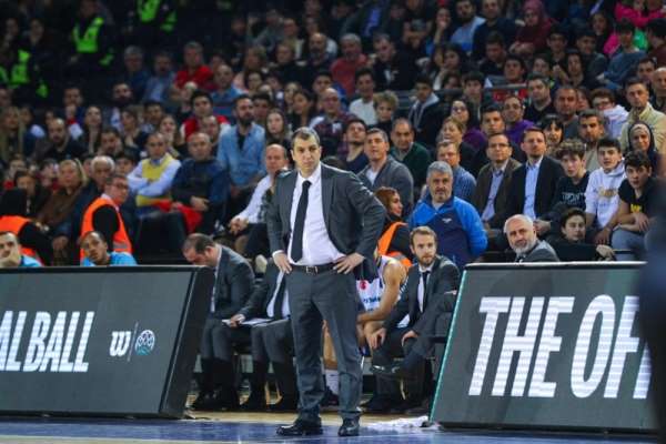 Türk Telekom Başantrenörü Burak Gören: 'Basketbol Şampiyonlar Ligi sağlığı ön pl
