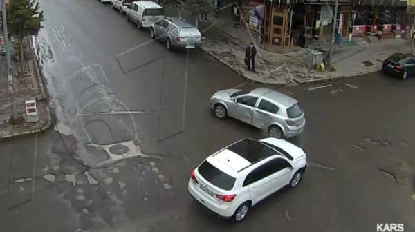 Kars'ta meydana gelen kaza kamerada 