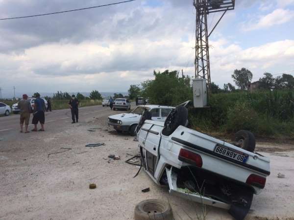 Osmaniye'de trafik kazası: 4 yaralı 