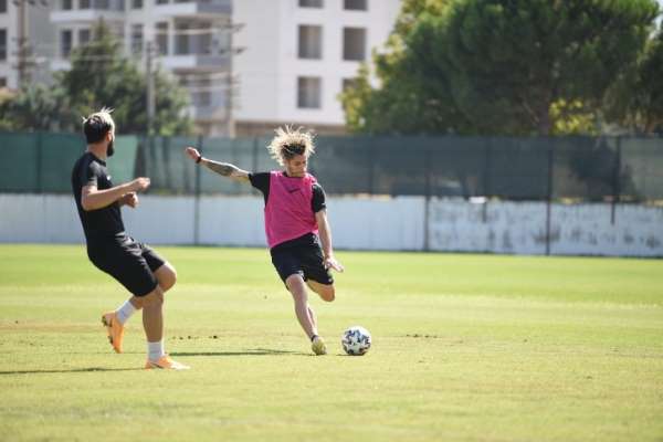 Denizlispor, Konya hazırlıklarını tamamladı