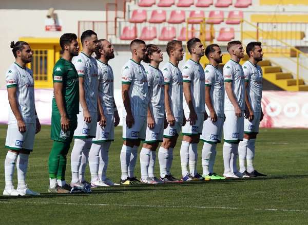 TFF 1. Lig: Tuzlaspor: 0 - Bursaspor: 3 (İlk yarı) 