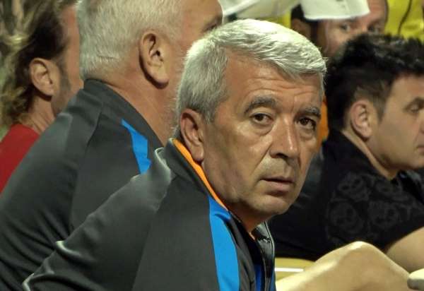 FIFA kokartlı eski hakem Binali Kartal: 'VAR, Türk futbolunu öldürüyor' 