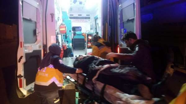 Ankara'da trafik kazası: 1'i ağır, 2 yaralı 
