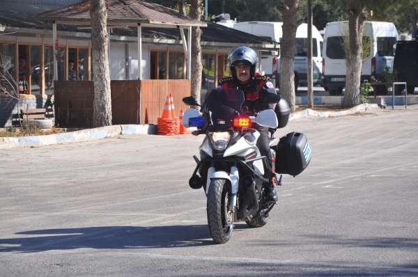 Fethi Sekin'in motosikleti hiç kullanılmıyordu, ilk kez törene getirildi 