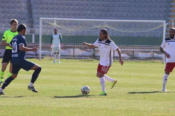 Karaköprü Belediyespor'dan dört dörtlük galibiyet