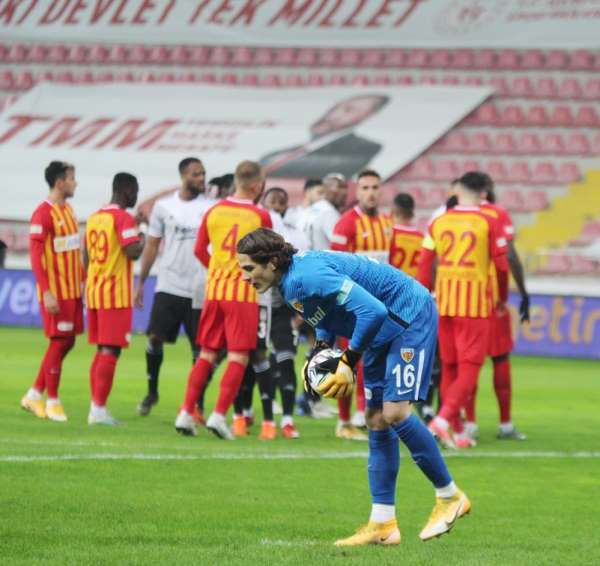 Kayserisporlu Doğan Alemdar bir ilki yaşadı