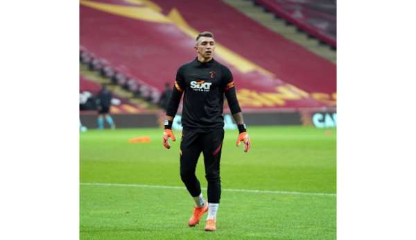 Derbide gözler kalecilerde 