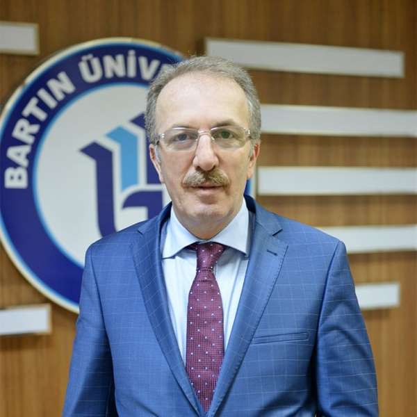 Bartın Üniversitesi, öğrenci projeleriyle Türkiye'de ilk 5'te