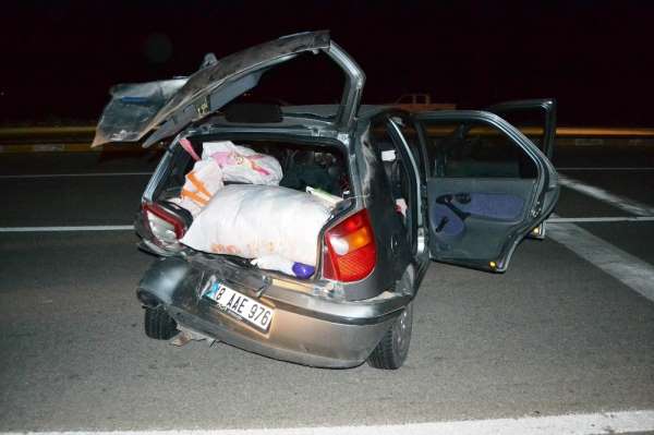 Konya'da iki otomobilin çarpıştığı kaza ucuz atlatıldı 