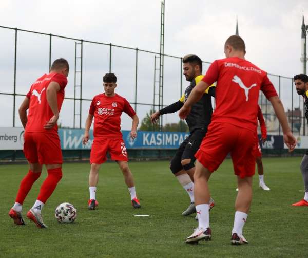 Sivasspor'da hazırlıklar tam gaz sürüyor 