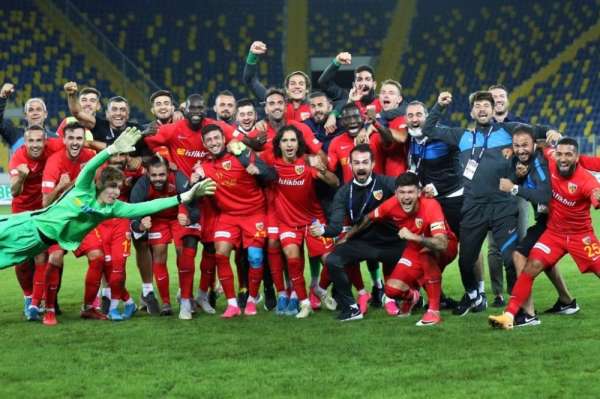 Kayserispor ilk deplasman galibiyetini aldı 