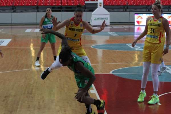 TKBL: Bellona Kayseri Basketbol:68 - İzmit Belediye Spor: 69